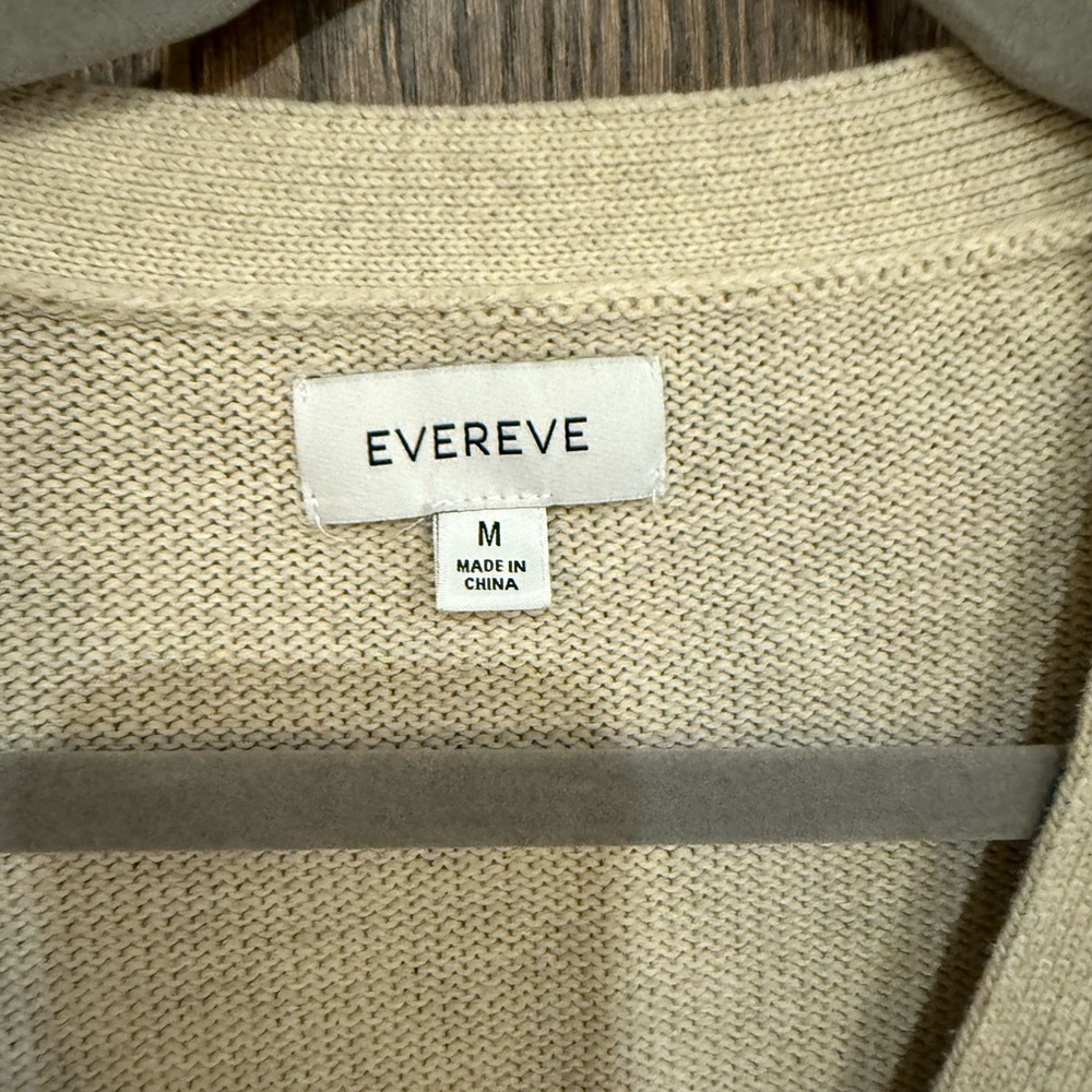 Evereve khaki and Tan Striped v neck Cardigan size medium - Picture 2 of 7